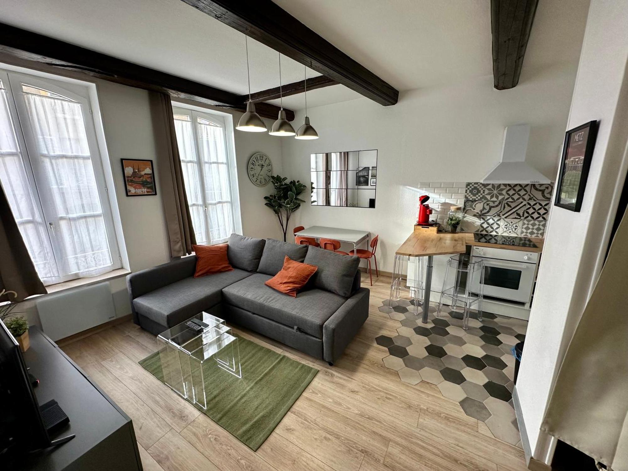 Appartement Lecathedrale : F2 Au Coeur De Metz ! Extérieur photo